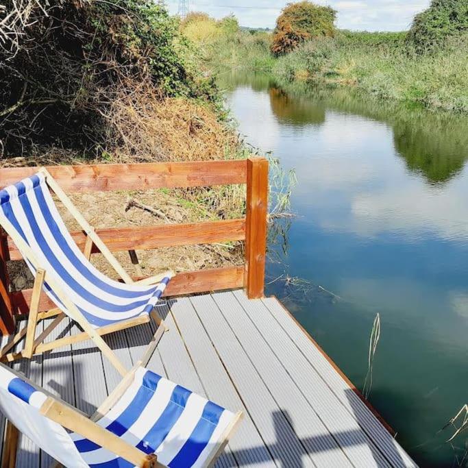 فيلا Riverside Escape Iden Rye المظهر الخارجي الصورة