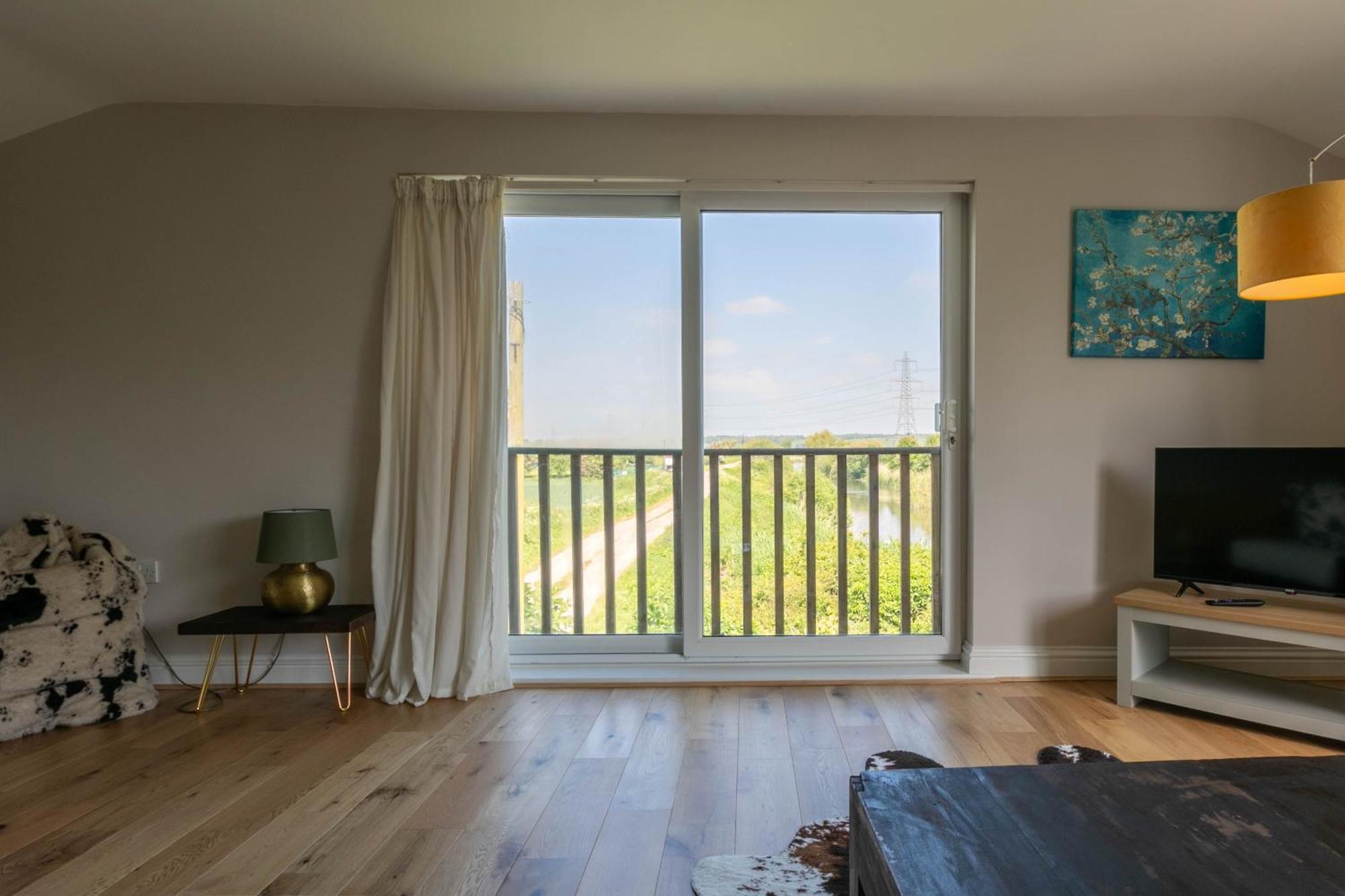 فيلا Riverside Escape Iden Rye المظهر الخارجي الصورة