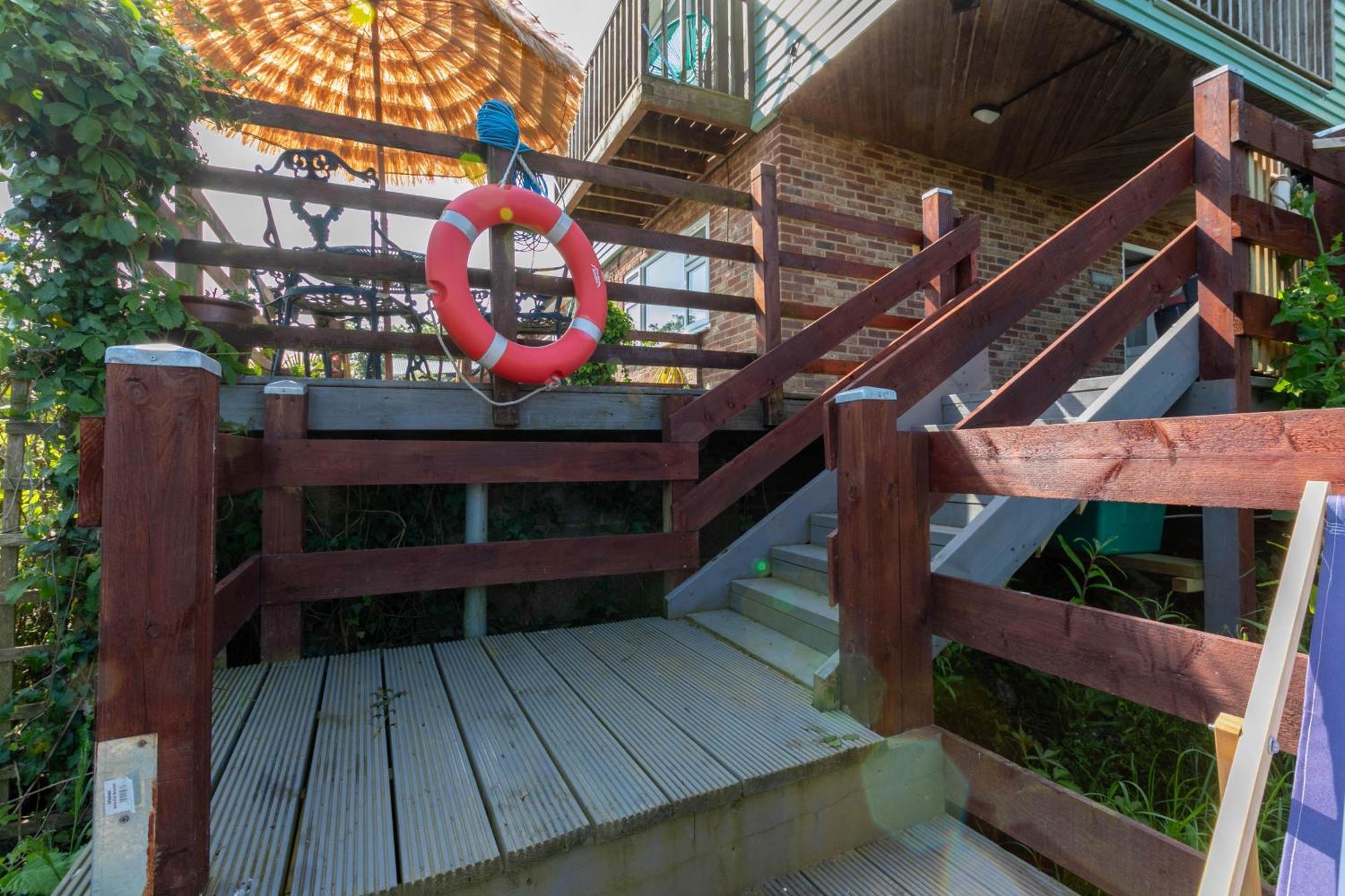 فيلا Riverside Escape Iden Rye المظهر الخارجي الصورة